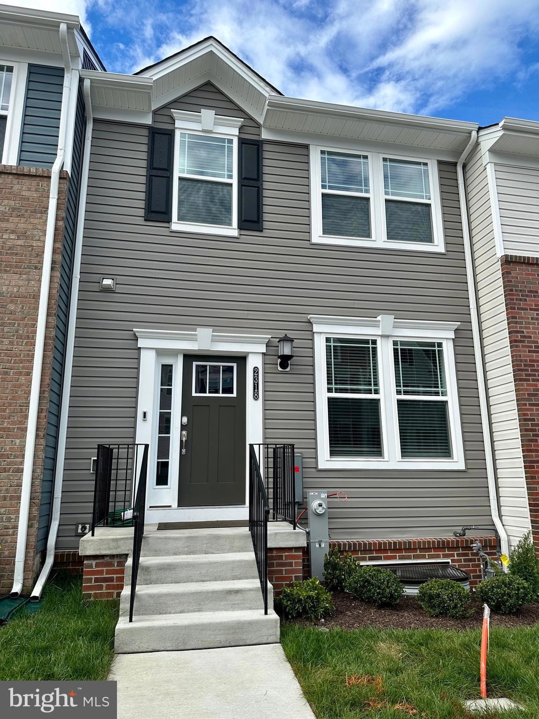 2318 Woodlands Rd, Woodlawn, MD 21244 - photo 1