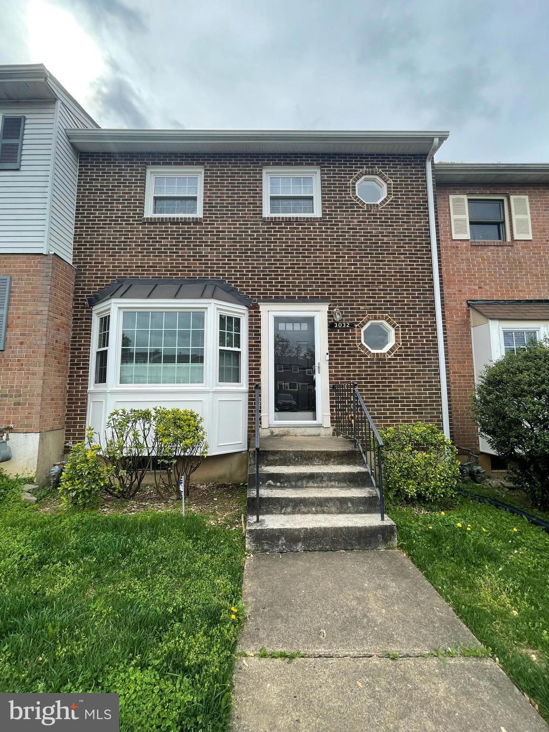 3032 White Birch Ct, Fairfax, VA 22031 - photo 1