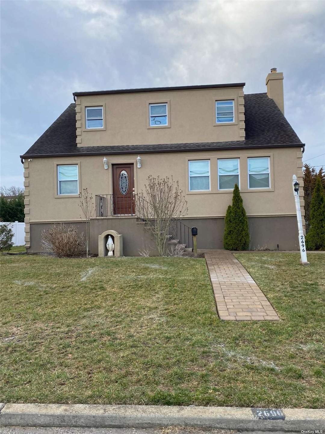 2696 Landing Ave, Bellmore, NY 11710 For Sale