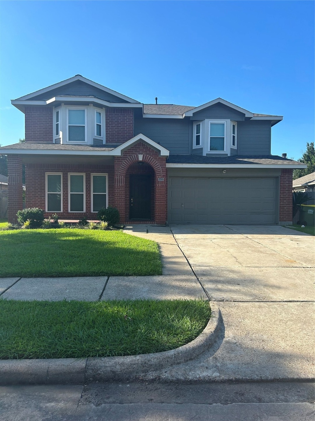 4525 Stonebridge Dr, Pearland, TX 77584 - photo 1