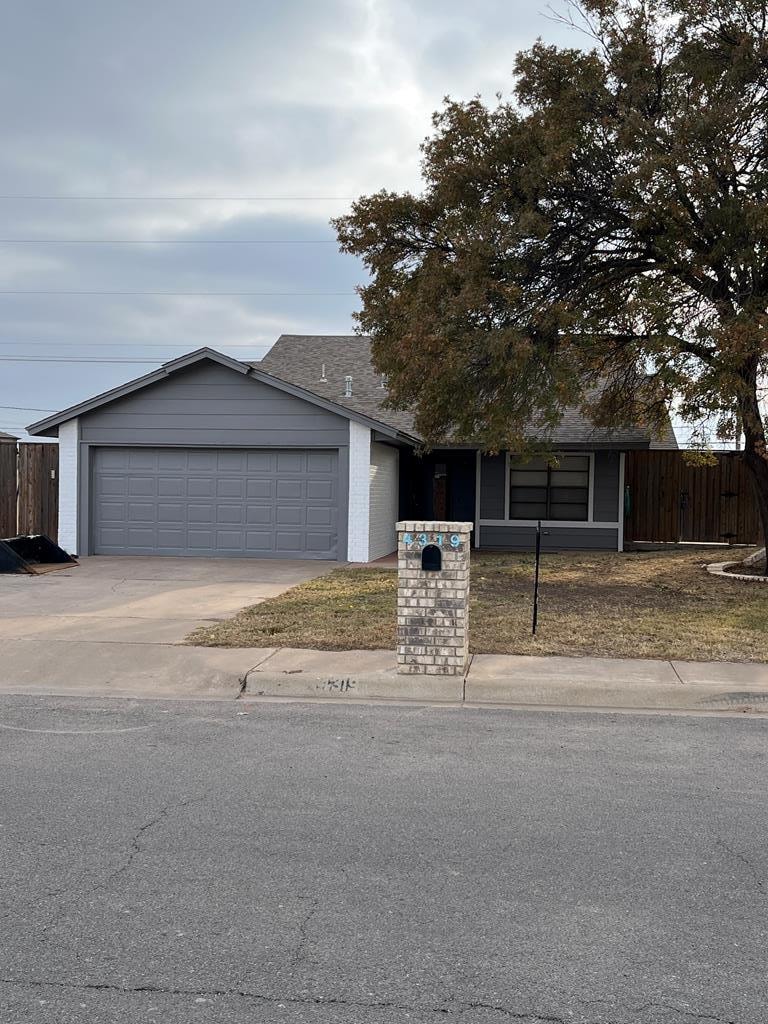4319 Crenshaw Dr, Midland, TX 79705 - photo 1