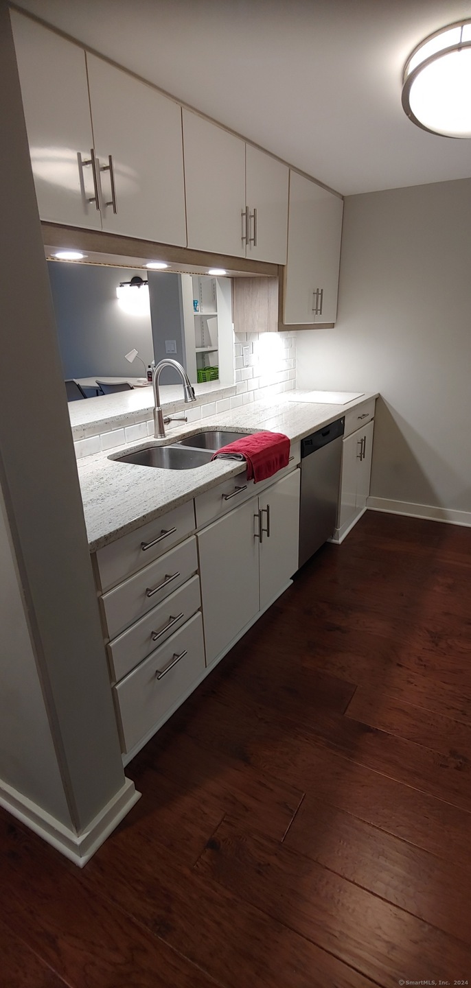 The Biltmore unit 608, Stamford, CT 06901 - photo 1