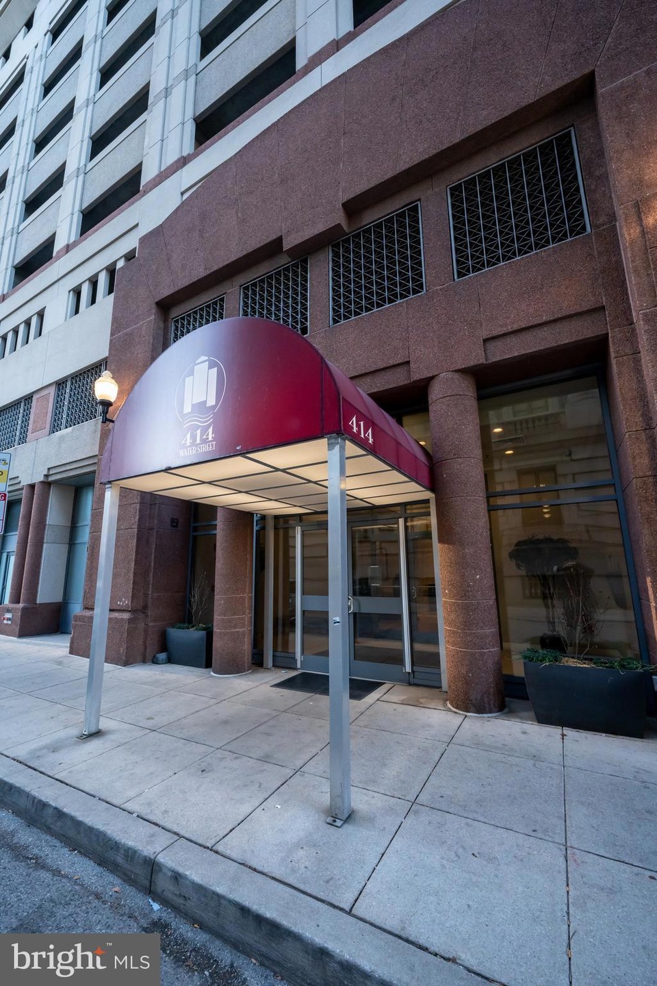 414 Water St, Baltimore, MD 21202 - photo 1