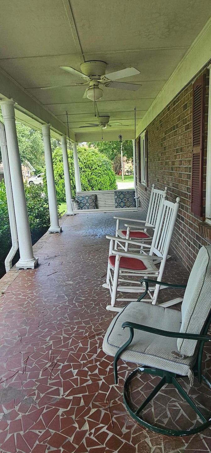 For Sale $825,000 • Co-Listing Agent