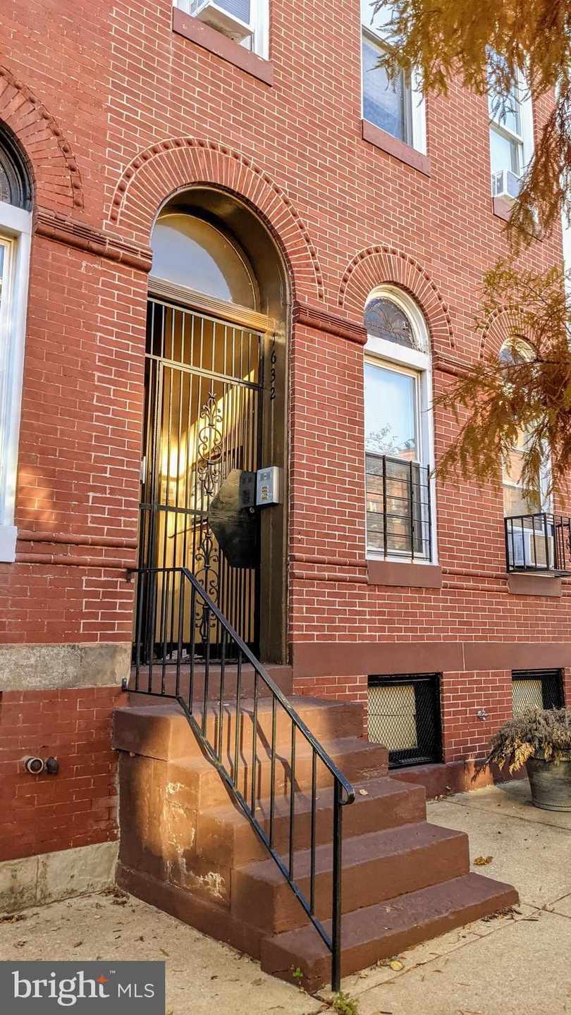 1632 N Calvert St unit 2, Baltimore, MD 21202 - photo 1