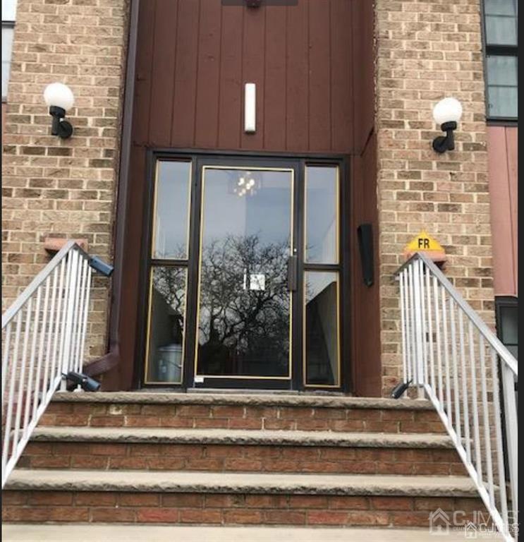 A Powderhorn Ct unit 21, Woodbridge Proper, NJ 07095 - photo 1