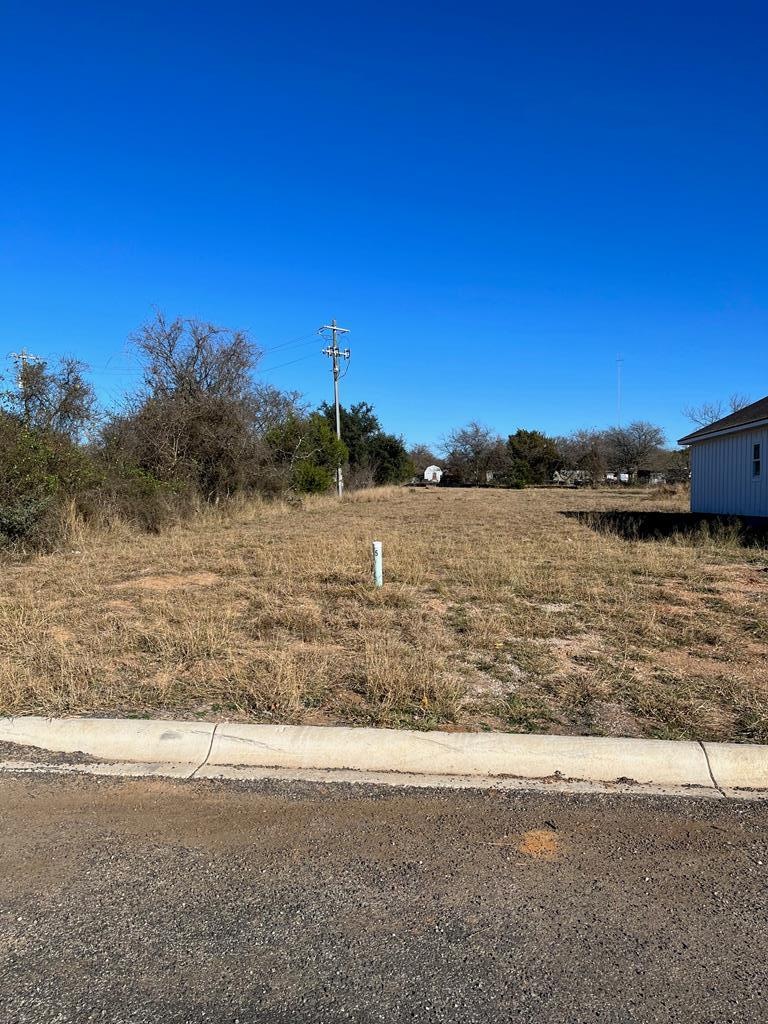 106 Arrow Point unit 5, Fredericksburg, TX 78624 - photo 1