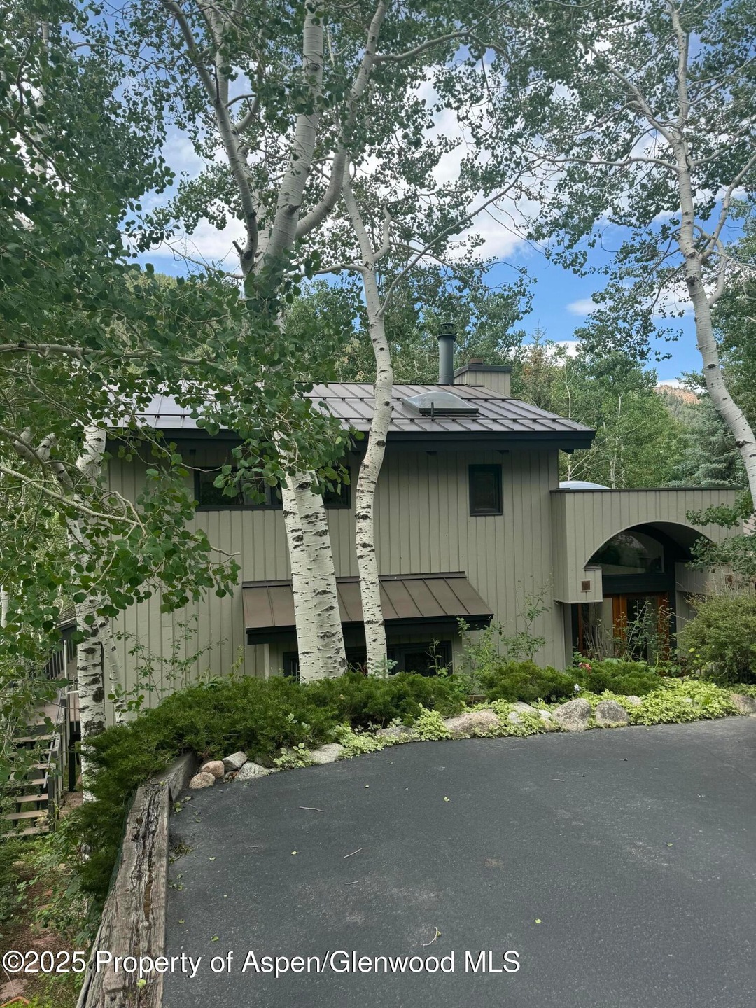 302 Roaring Fork Dr, Aspen, CO 81611 - photo 1