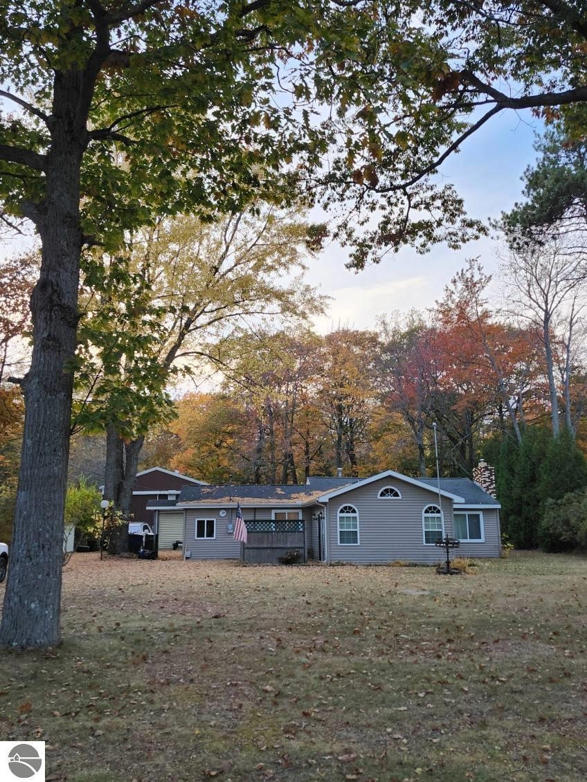 7739 N Us Highway 23, Oscoda, MI 48750 - photo 1