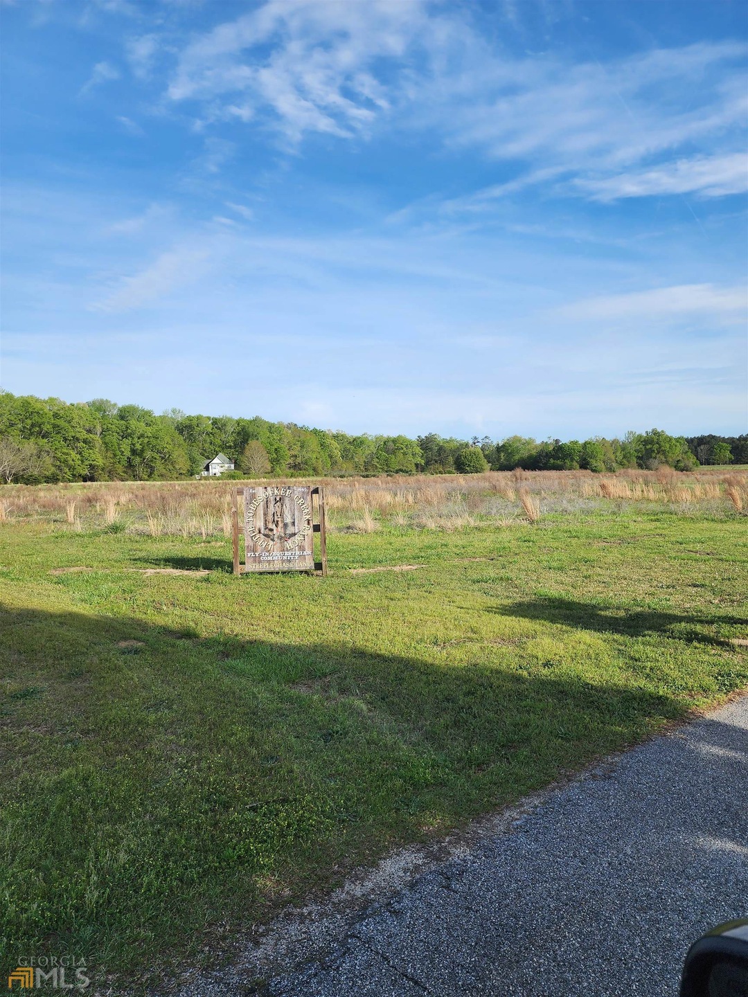 000 Community House Rd