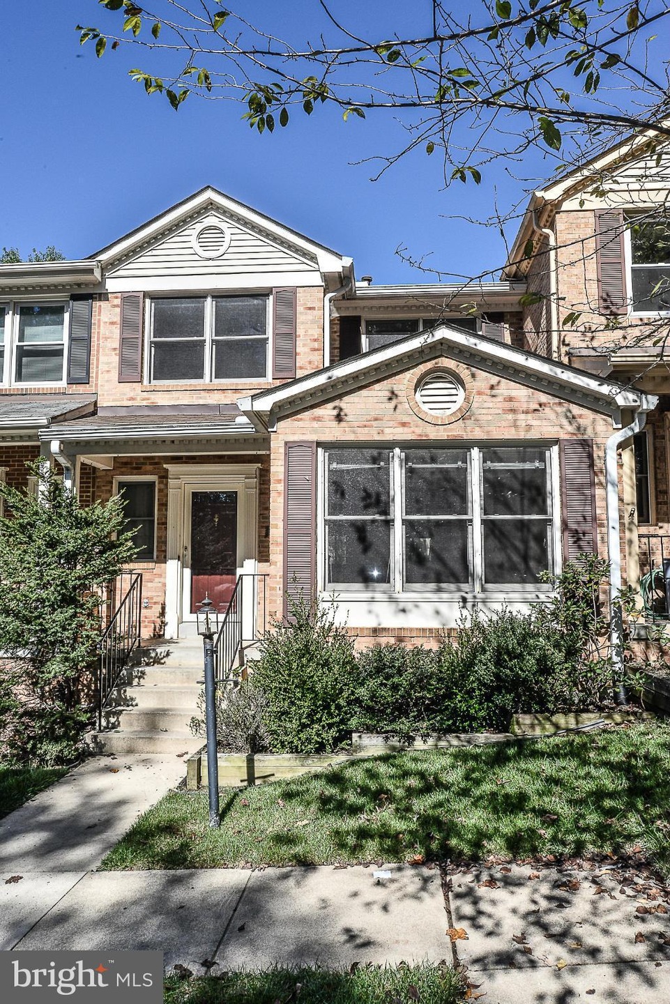 9002 Daum Ct, Springfield, VA 22153 - photo 1