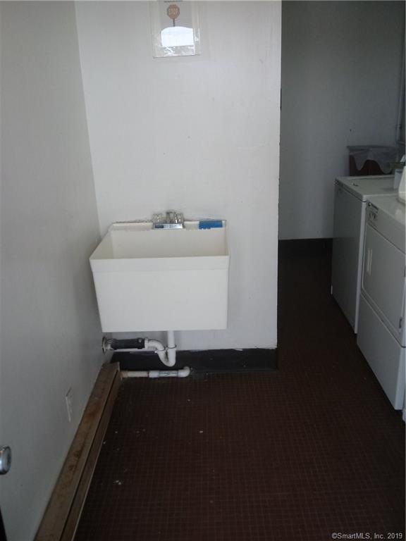 149 Myrtle Ave unit 6, Stamford, CT 06902 - photo 1