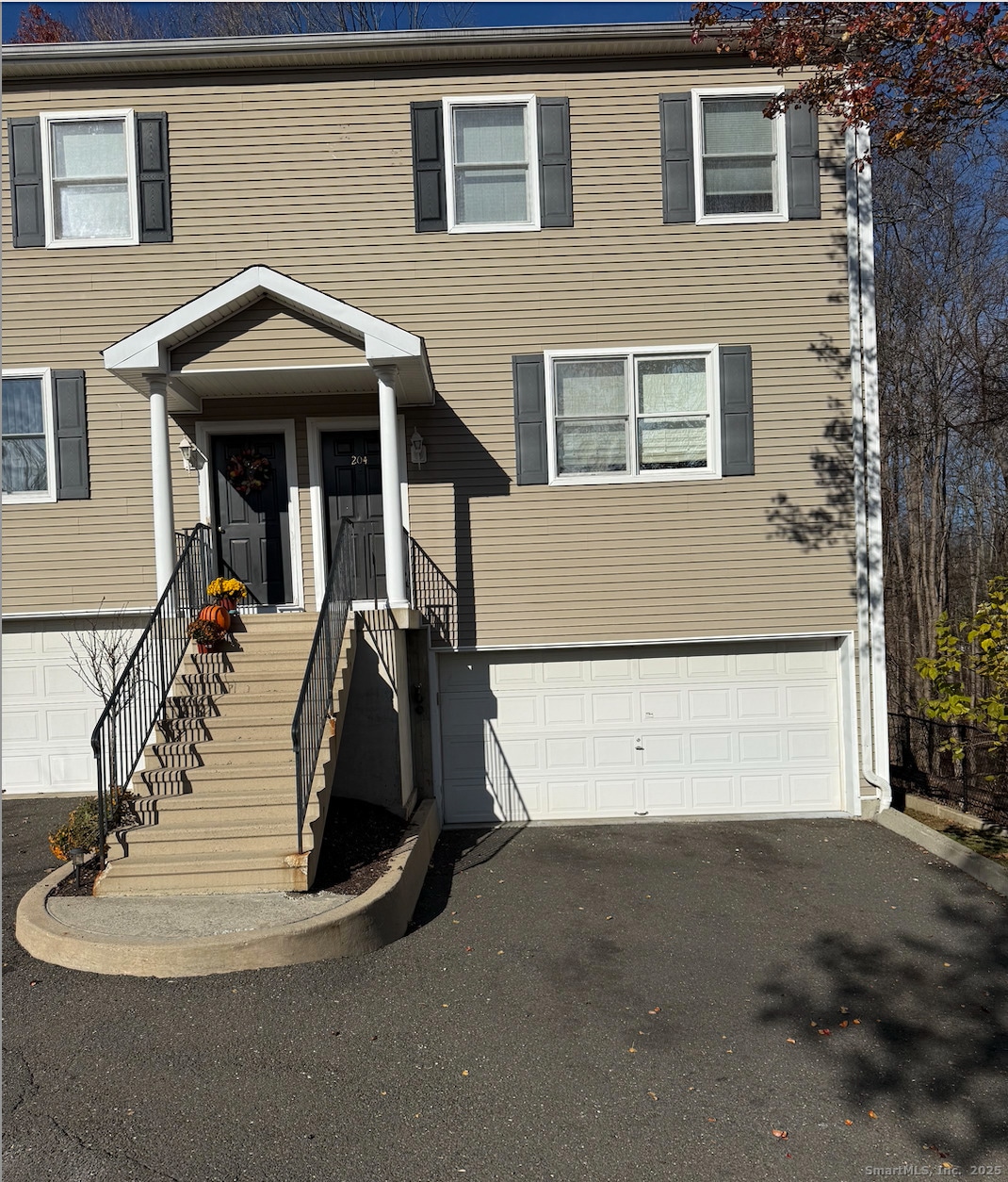 11 Scuppo Rd unit 204, Danbury, CT 06811 - photo 1