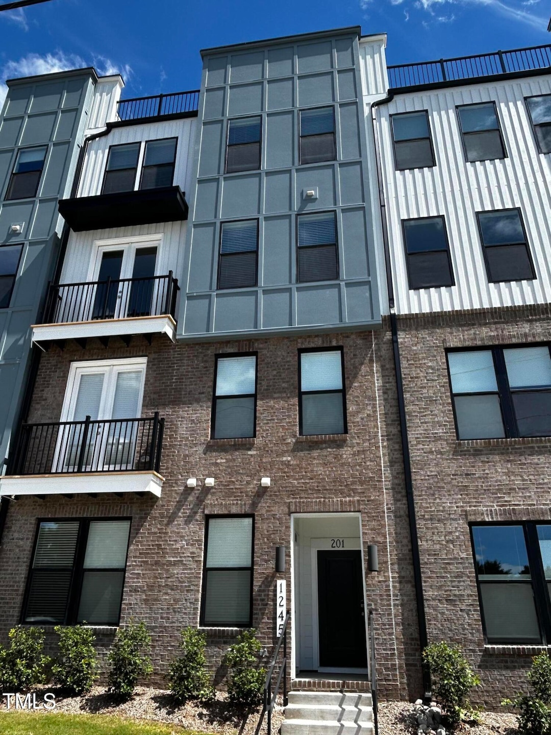 1245 S Blount St unit 201, Raleigh, NC 27601 - photo 1