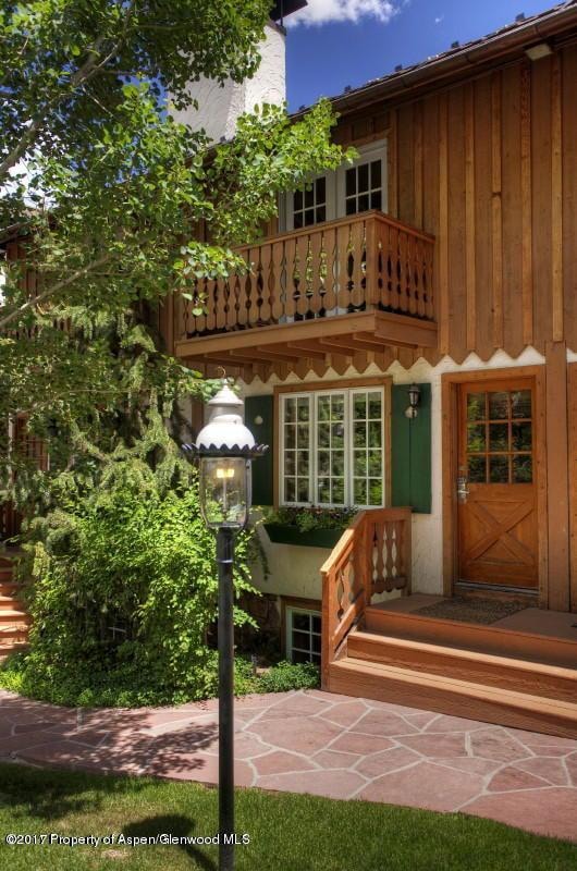 710 S Mill St unit 8B, Aspen, CO 81611 - photo 1