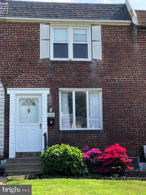 1134 Oakwood Dr, Glenolden, PA 19036 - photo 1