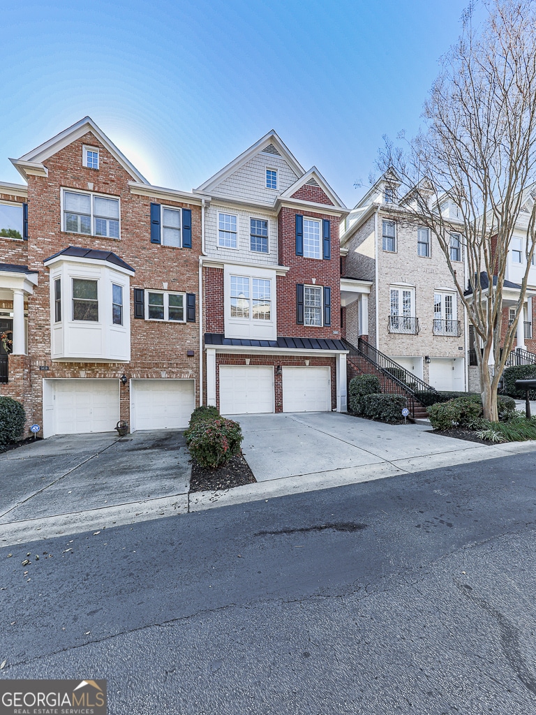 5836 Riverstone Cir unit 12, Atlanta, GA 30339 - photo 1