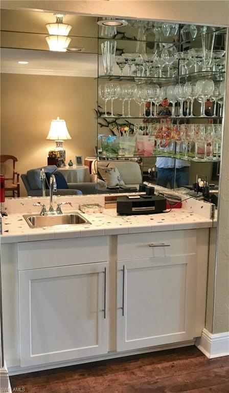 1063 8th St S unit 202, Naples, FL 34102 - photo 1