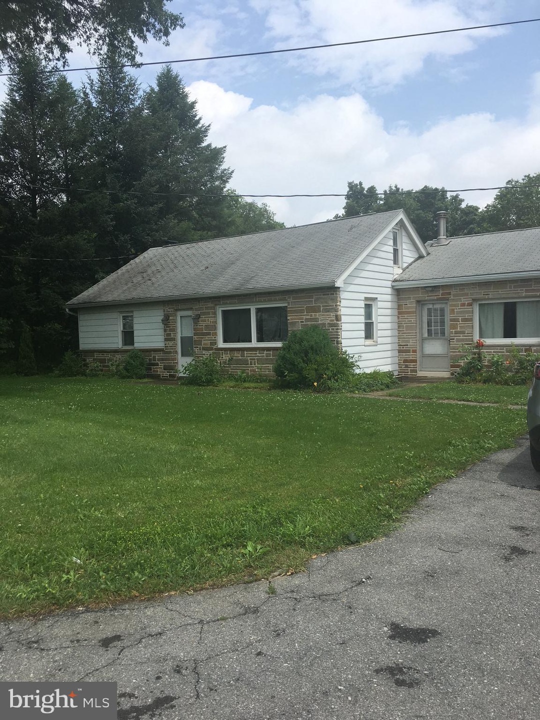 1201 Pottsville Pike, Shoemakersville, PA 19555 - photo 1