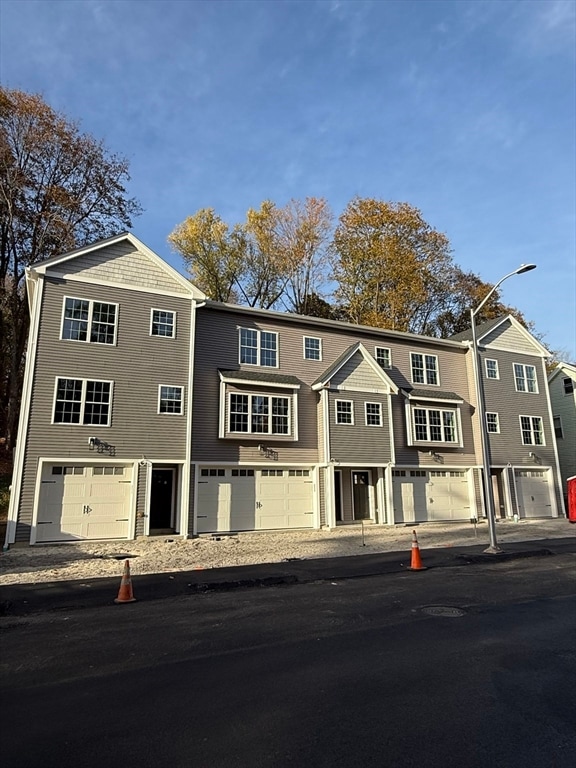 63 North St unit A, Worcester, MA 01605 - photo 1