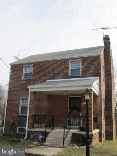 5901 Chillumgate Rd, Hyattsville, MD 20782 - photo 1