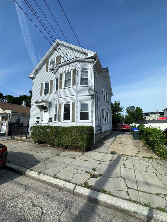 9 Berlin St, Providence, RI 02908 - photo 1