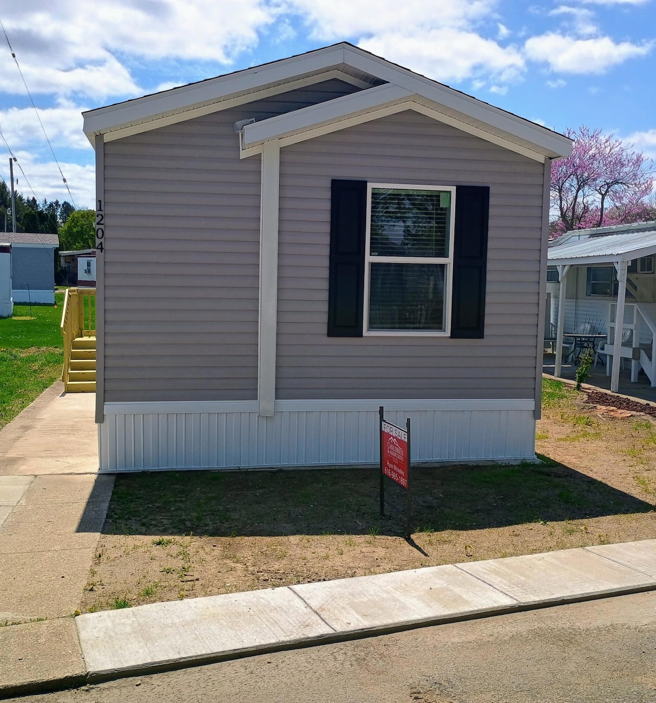 Welcome to 1204 Carlton Ct