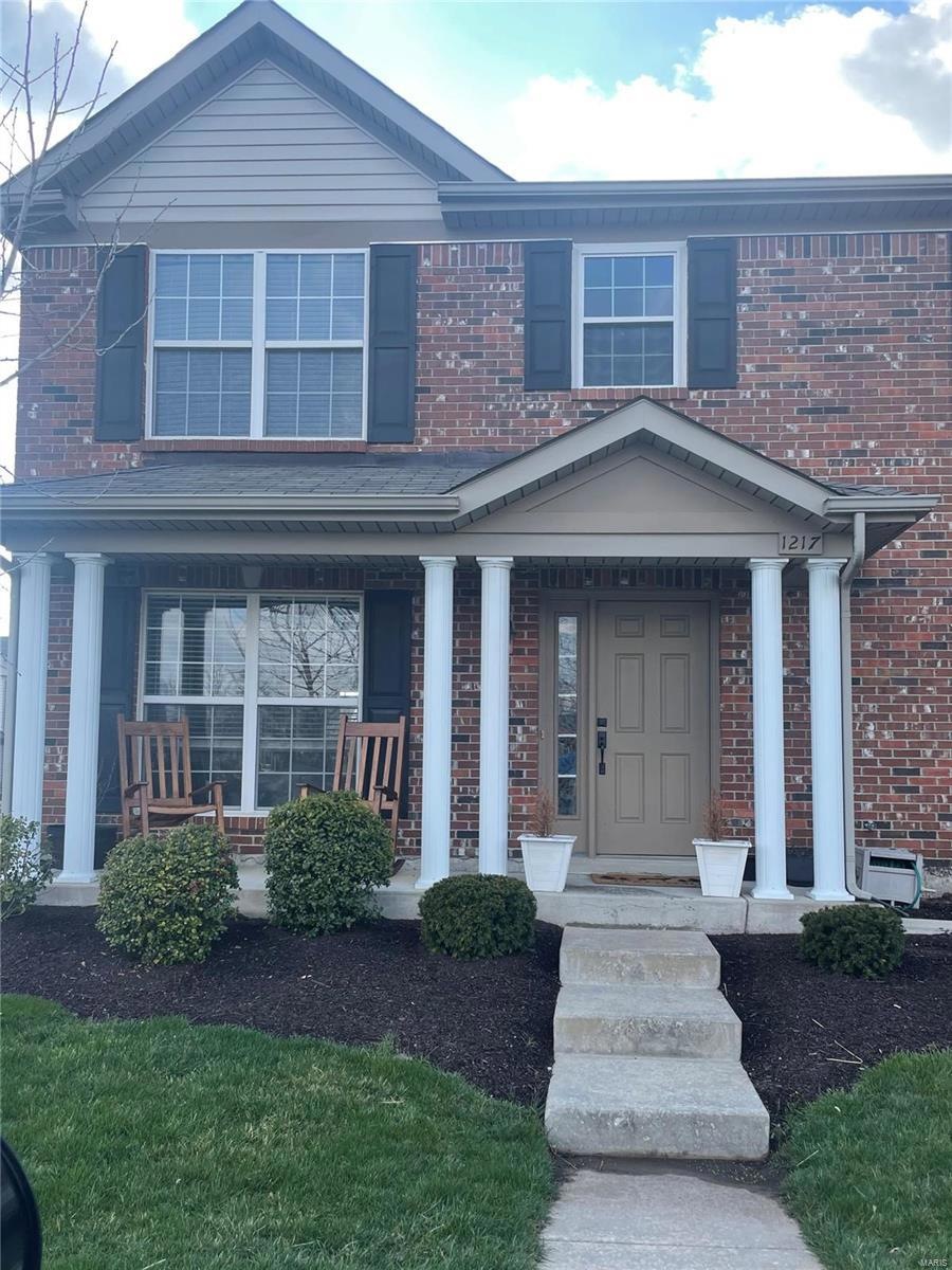 1217 Ridgeway Dr, Lake Saint Louis, MO 63367 - photo 1