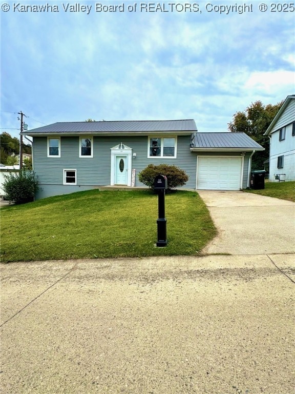 102 Dodd St, Poca, WV 25159 - photo 1