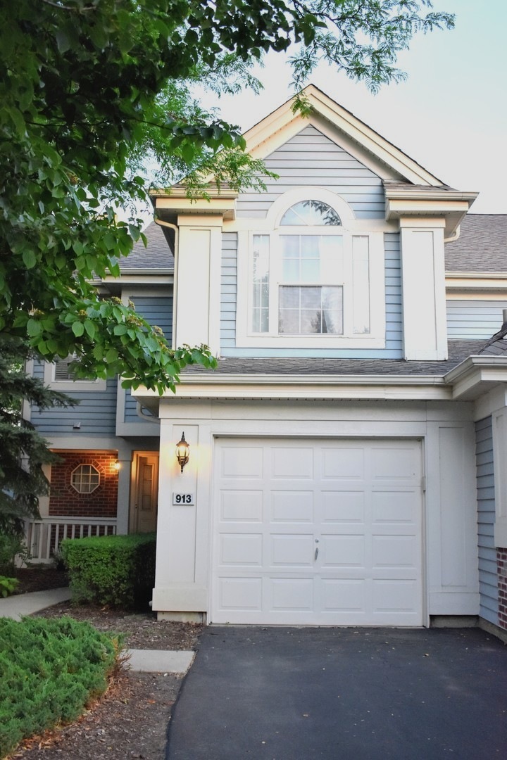 1 Car Garage