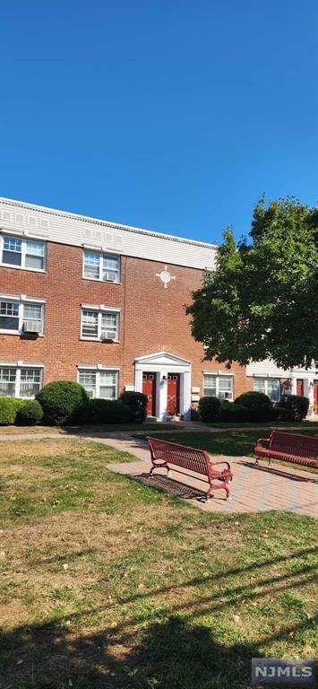 84 Hastings Ave unit A, Rutherford, NJ 07070 - photo 1