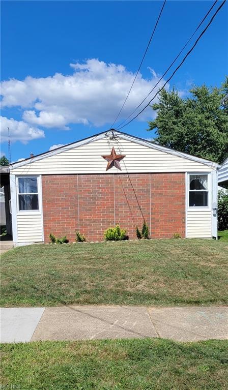 2417 Clyde Place SW, Canton, OH 44710 - photo 1