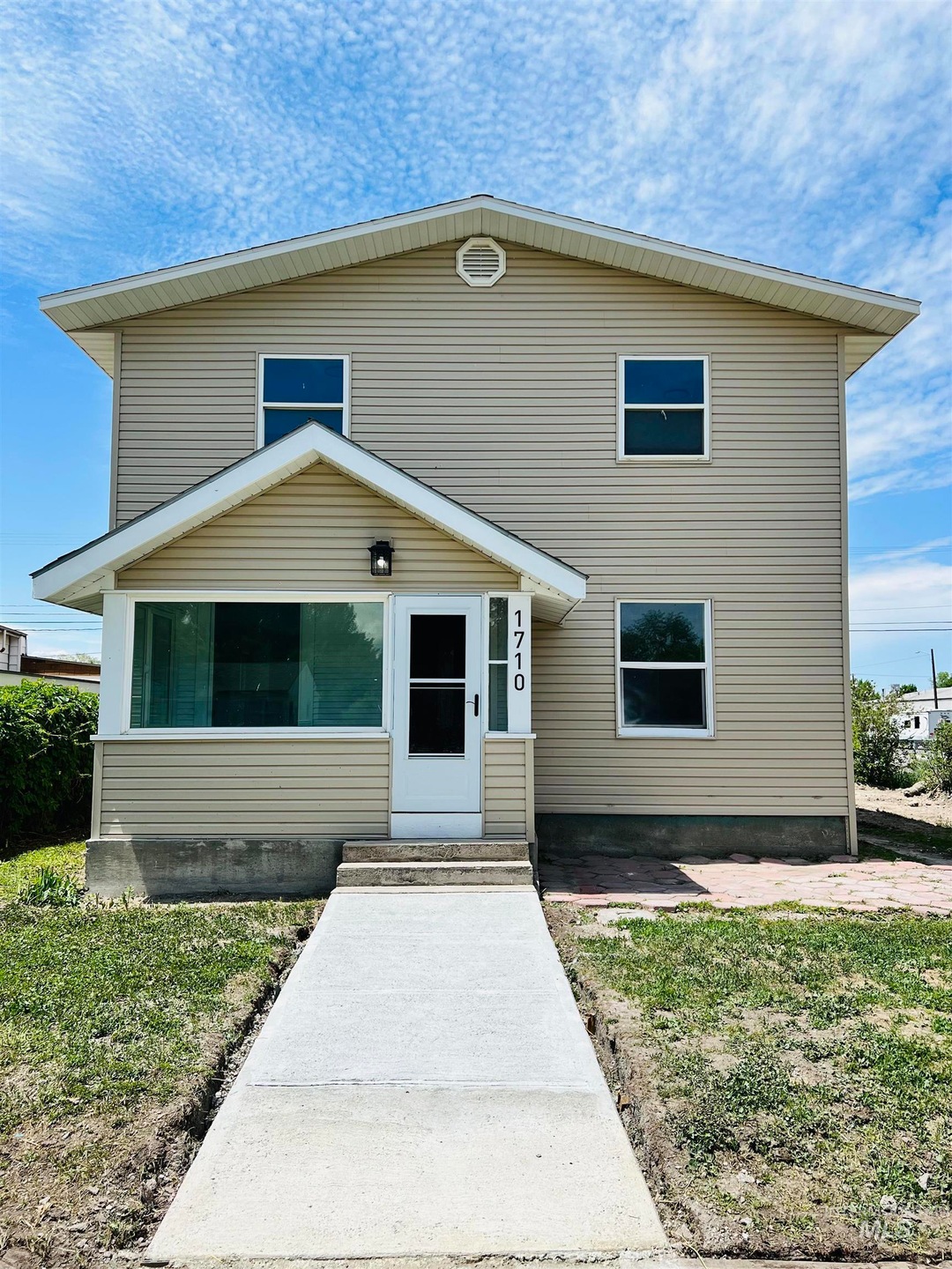 1710 Albion Ave, Burley, ID 83318 - photo 1