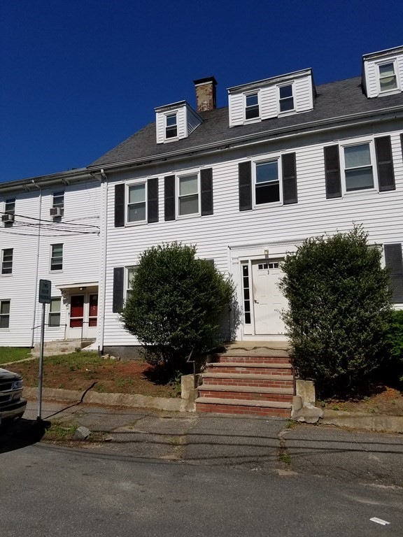 3 Warren St unit 4, Stoneham, MA 02180 - photo 1