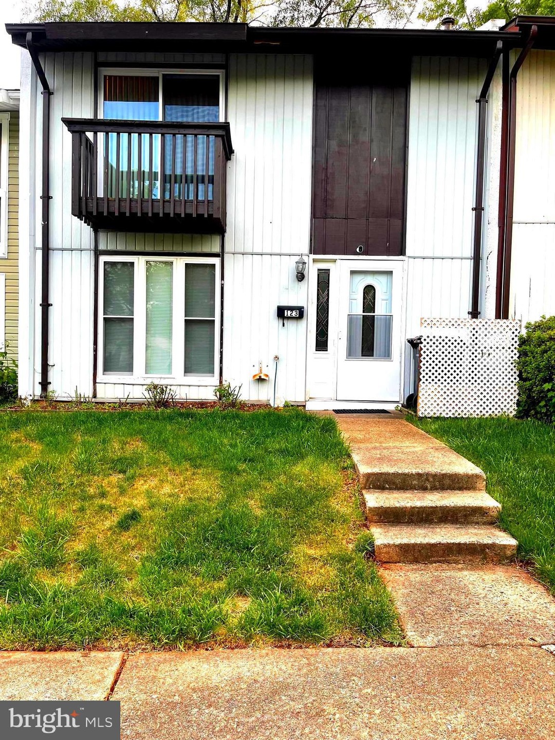 Sold $430,000 • Co-Listing Agent