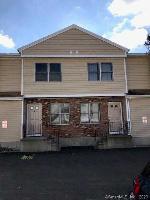 39 Stuart Ave unit 4, Norwalk, CT 06850 - photo 1