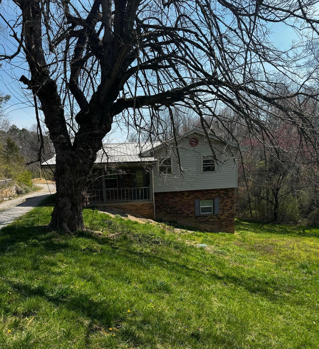 Sold $125,000 • Co-Listing Agent