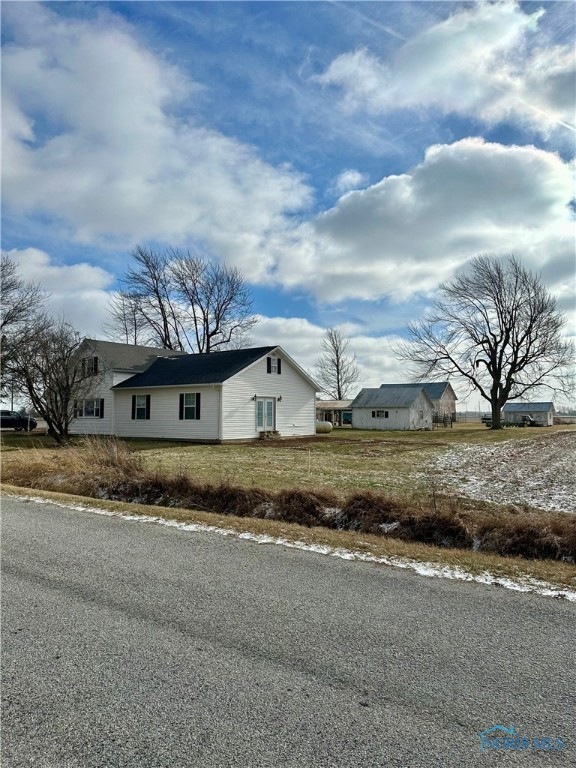 14111 Freyman Rd, Cygnet, OH 43413 - photo 1