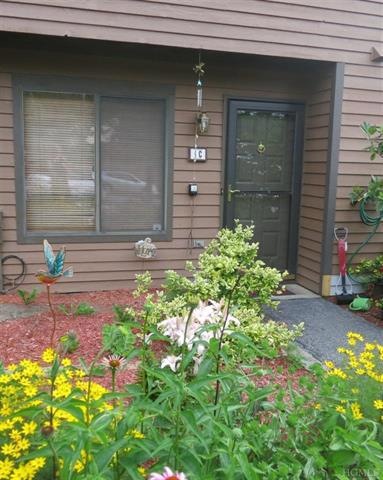 1 Adrian Ct unit C, Cortlandt Manor, NY 10567 - photo 1