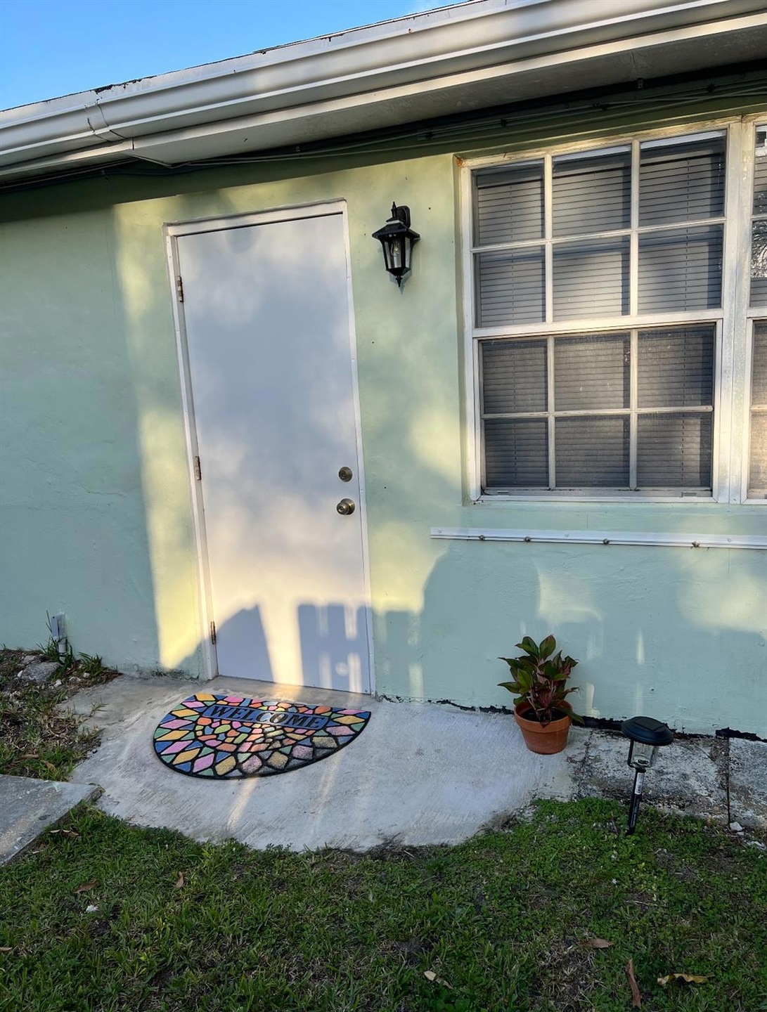 For Rent $1,350/month