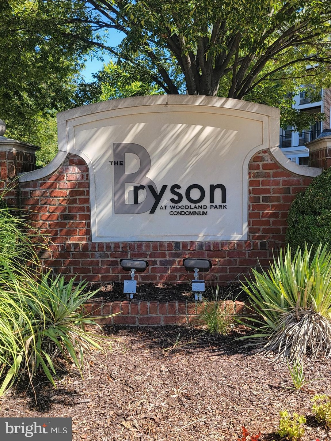 12905 Centre Park Cir unit 103, Herndon, VA 20171 - photo 1