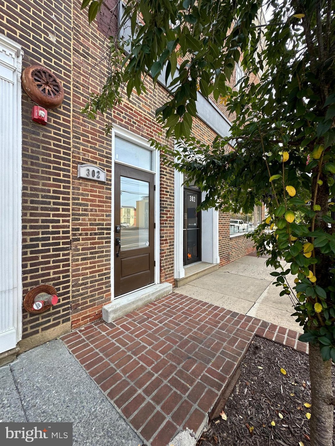 302 N Cameron St unit 202, Winchester, VA 22601 - photo 1