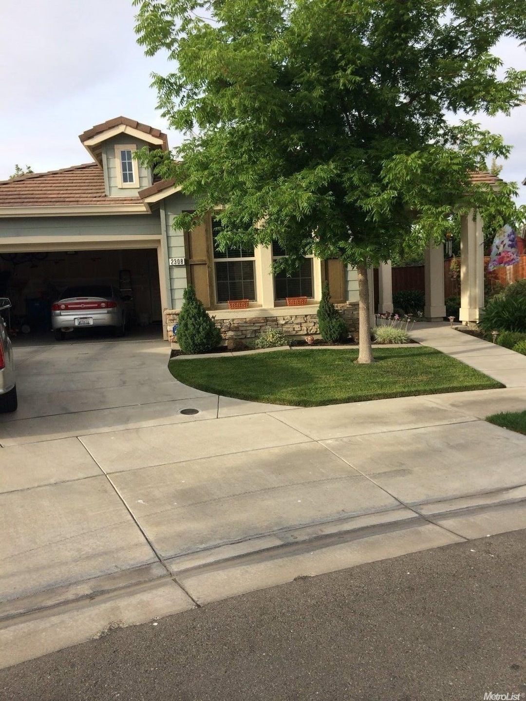 2308 Mendocino Dr, Oakdale, CA 95361 - photo 1