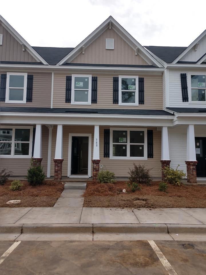 388 Flyway Rd