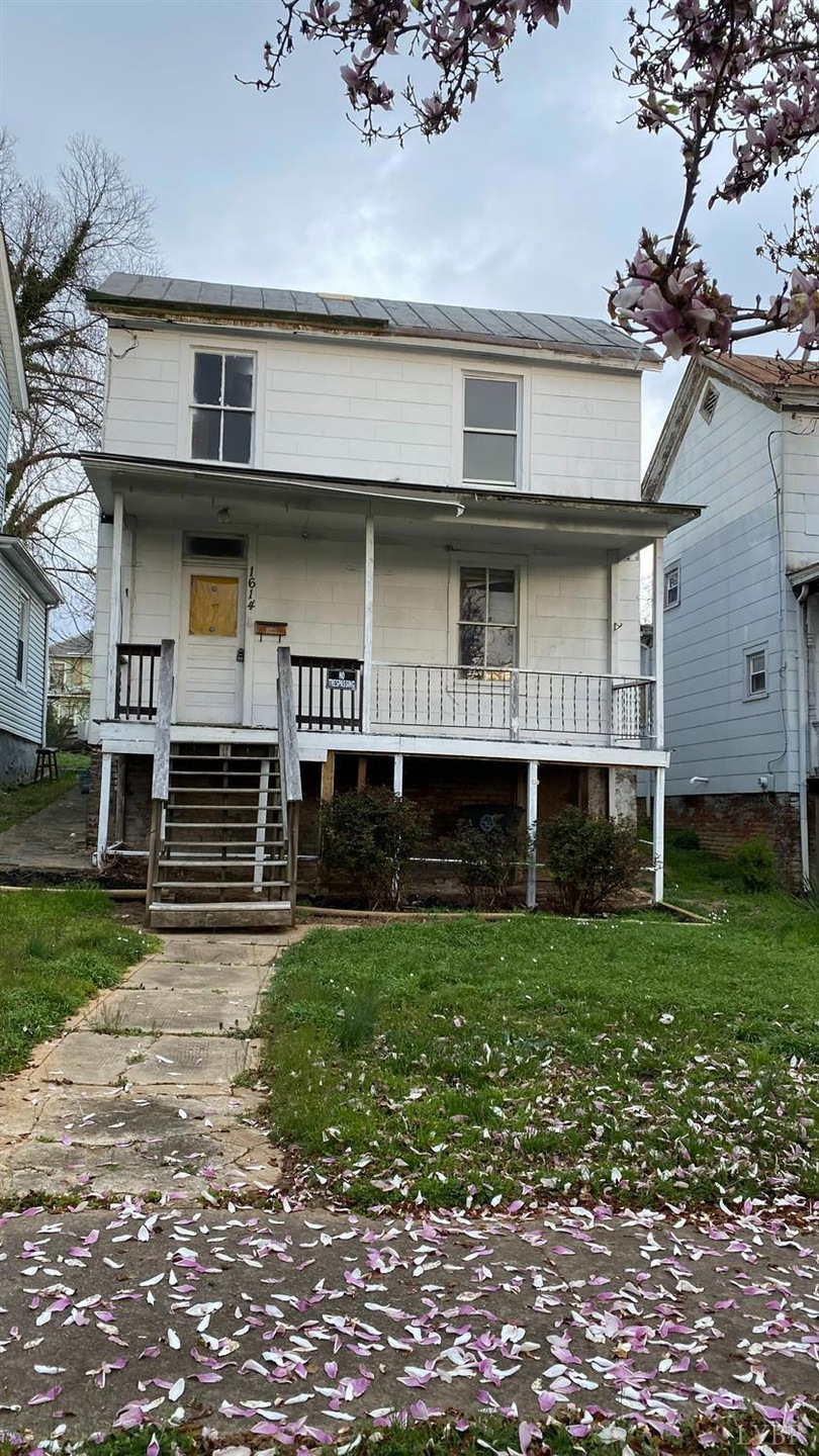 Front Elevation- facing Fillmore St.
