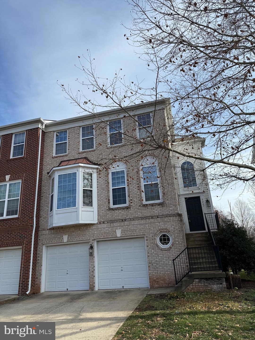 5247 Jule Star Dr, Centreville, VA 20120 - photo 1