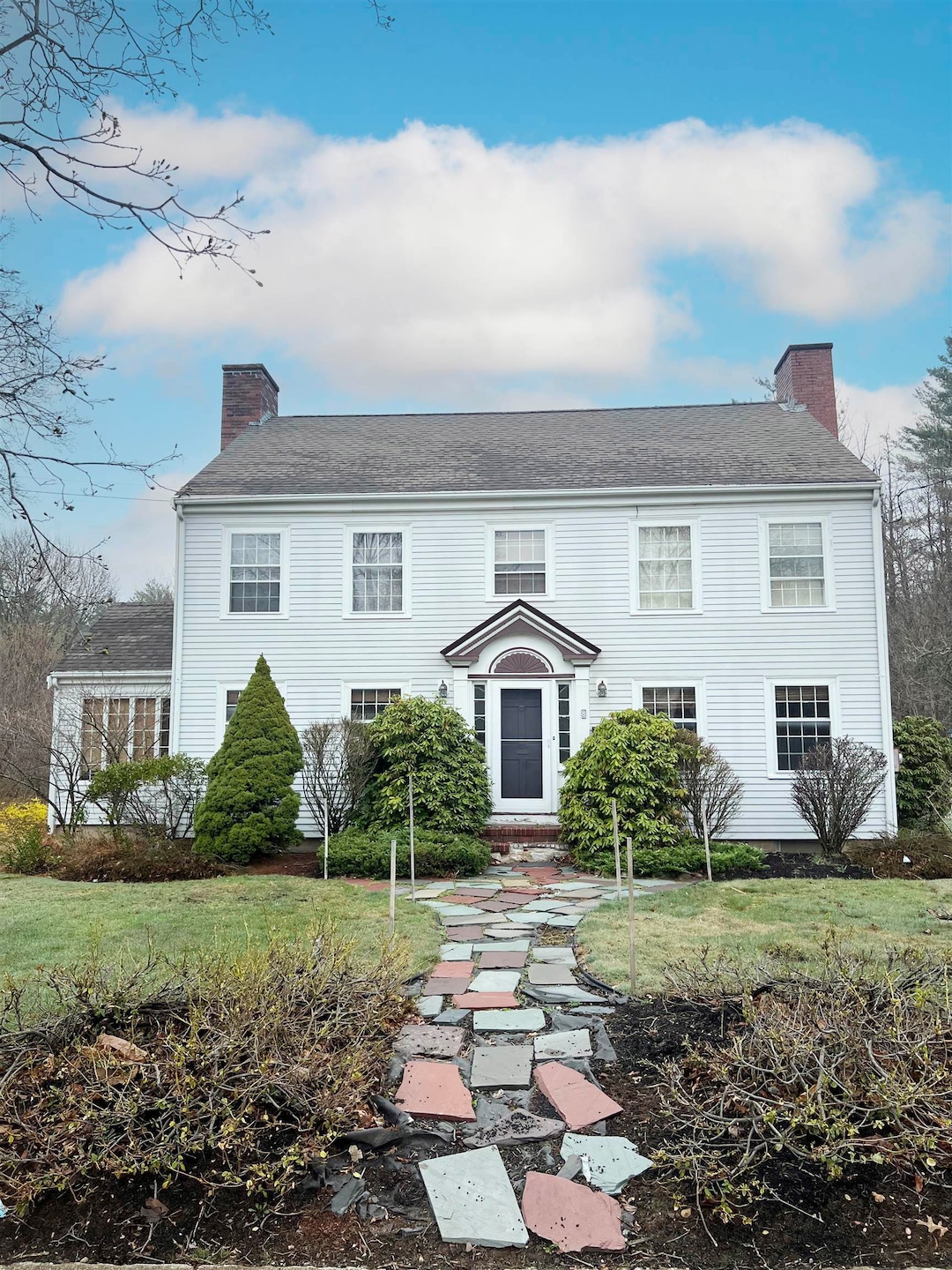 8 Whitehall Rd, Rochester, NH 03867 - photo 1