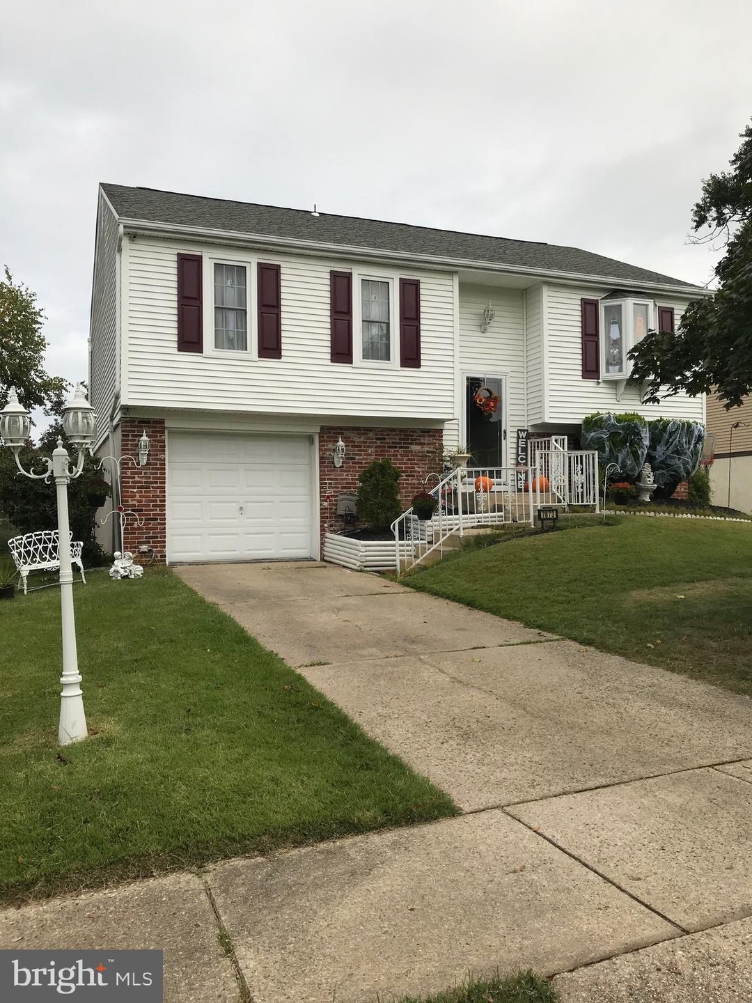 7873 Greenbrier Rd, Pennsauken, NJ 08109 - photo 1