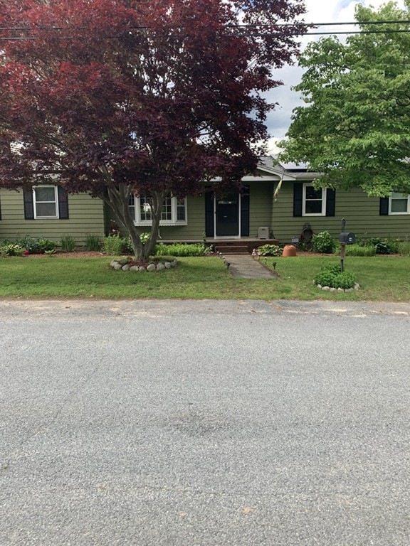 91 Porter St, Acushnet, MA 02743 - photo 1