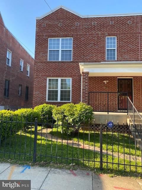 646 Girard St NE, Washington, DC 20017 - photo 1